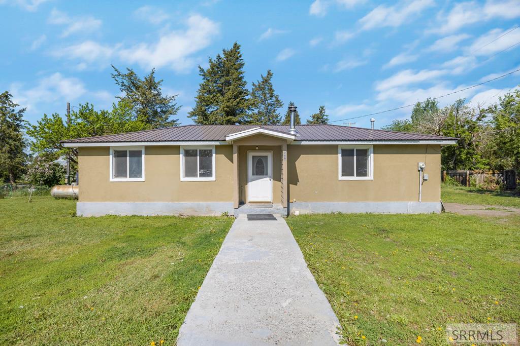 268 10th Street, ASHTON, Idaho image 1