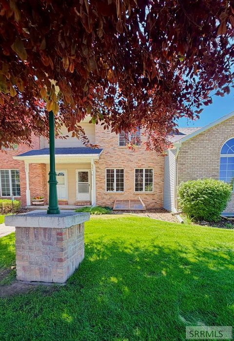 Townhouse For Sale - 3164 Thayer Bridge Circle<br/> Bonneville County, IDAHO FALLS, ID 83402
