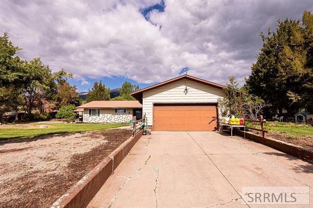 582 E Upper Rock Creek Road, INKOM, Idaho image 2
