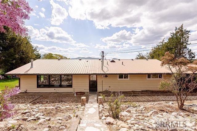 582 E Upper Rock Creek Road, INKOM, Idaho image 24