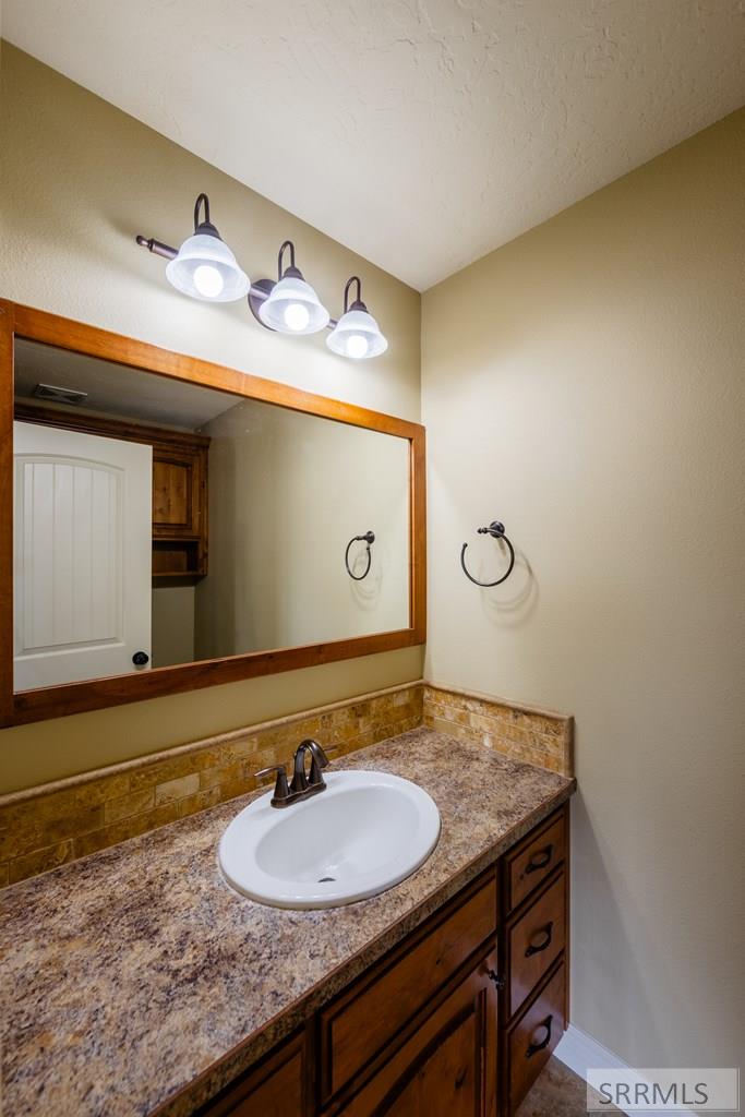 7108 S 400 W, REXBURG, Idaho image 15