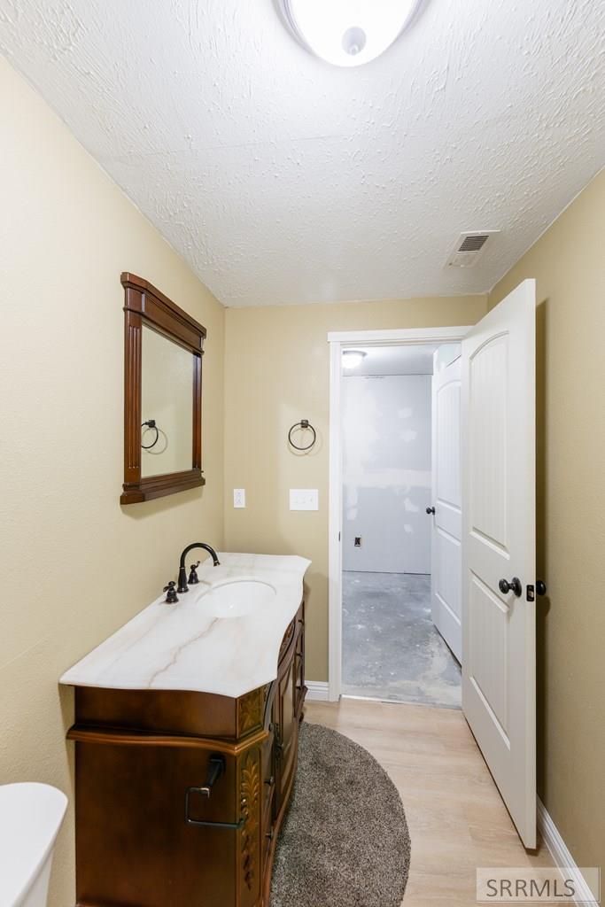 7108 S 400 W, REXBURG, Idaho image 37
