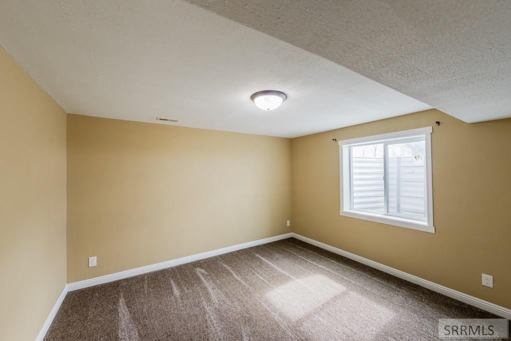 7108 S 400 W, REXBURG, Idaho image 35