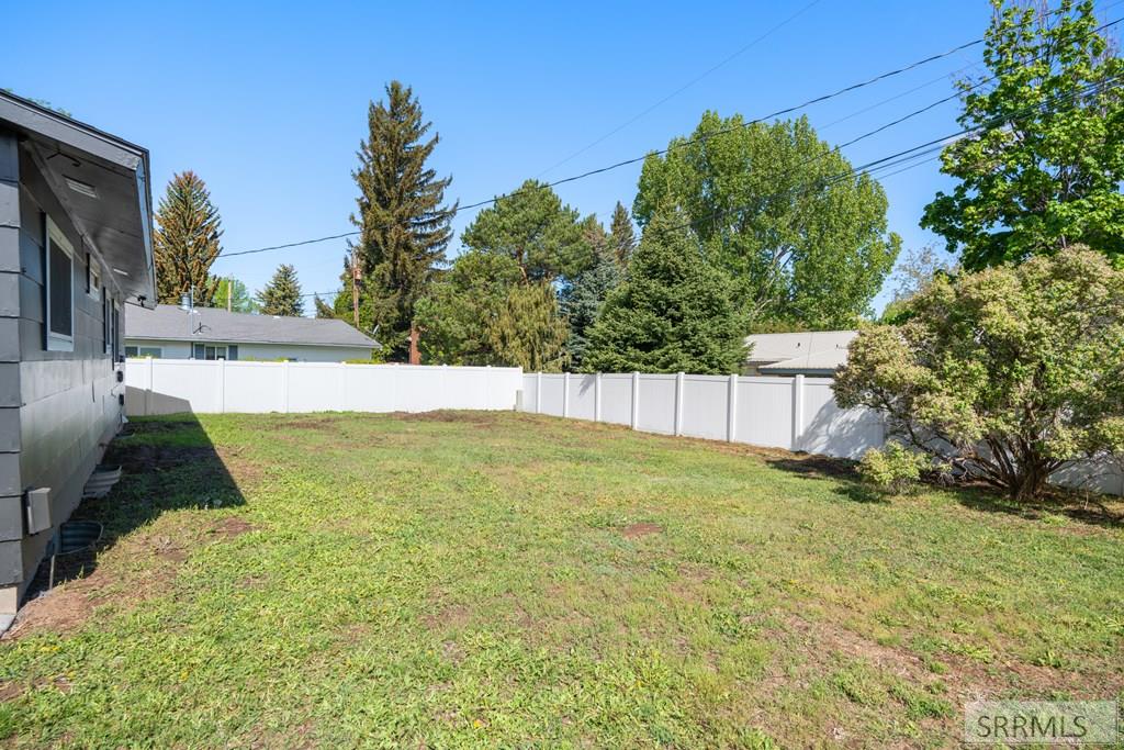 2016 Sierra Drive, IDAHO FALLS, Idaho image 7