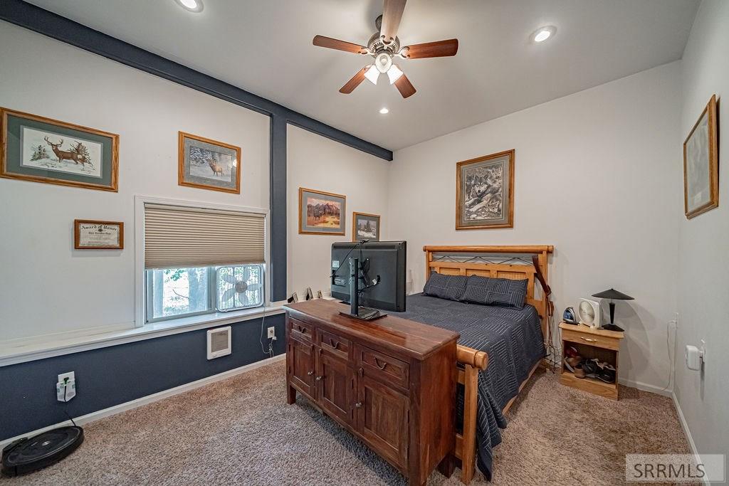 1122 E Butte Road, MENAN, Idaho image 34