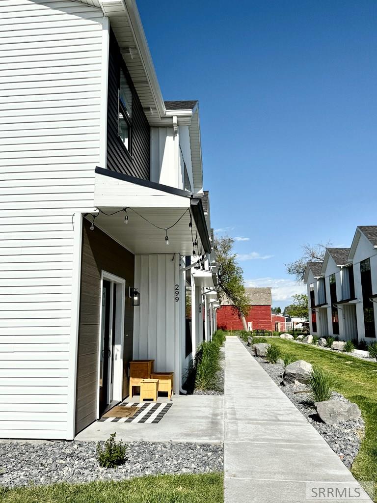 299 Hummingbird Way, SUGAR CITY, Idaho image 3