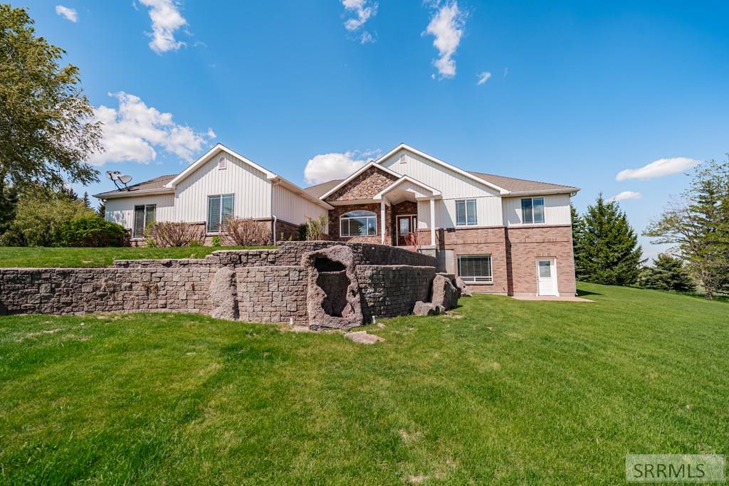 346 N Canyon Creek Road, IDAHO FALLS, Idaho image 2
