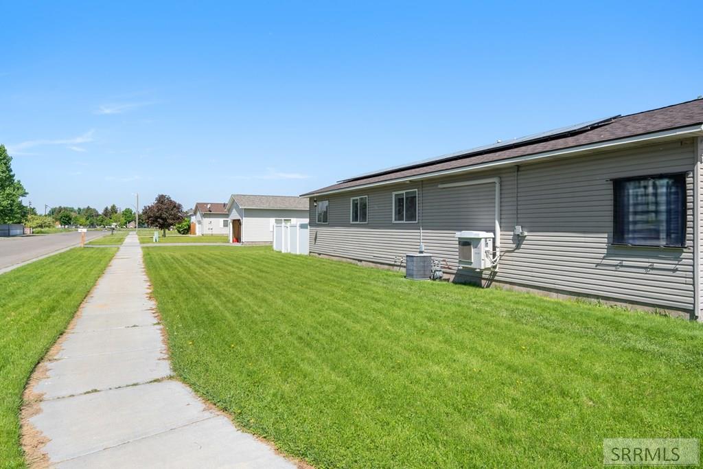 274 N Milton Avenue, SHELLEY, Idaho image 25