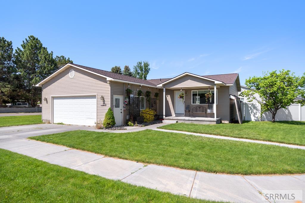 274 N Milton Avenue, SHELLEY, Idaho image 1