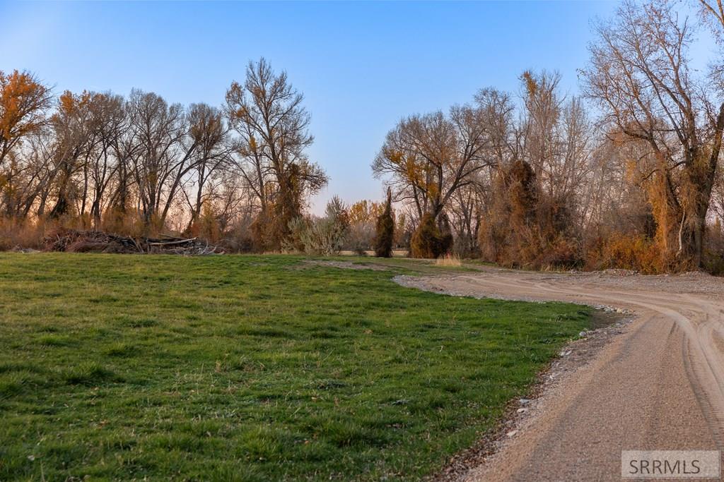 L6B1 4700 E, RIGBY, Idaho image 12