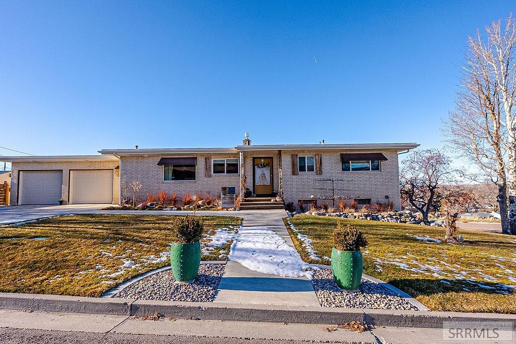 606 Calder Avenue, AMERICAN FALLS, Idaho image 1