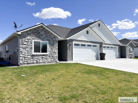 Photo of 453 Rocky Mountain Avenue, SHELLEY, ID 83274 (MLS # 2189236)