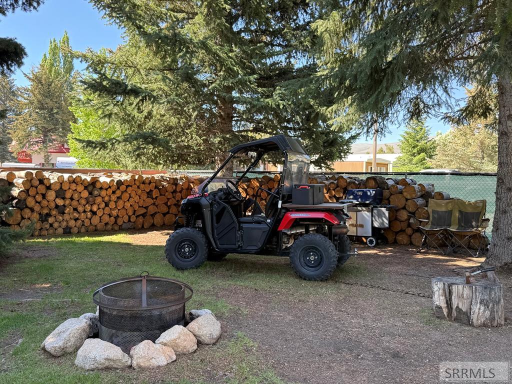 708 Forest Drive, MACKAY, Idaho image 31