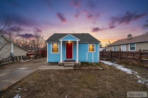 Photo of 237 Amherst Circle, BLACKFOOT, ID 83221 (MLS # 2182033)