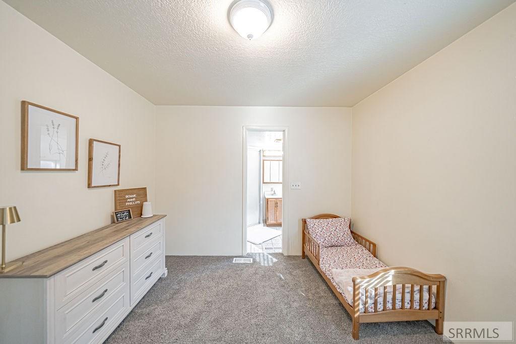 1064 Hillview Avenue, IDAHO FALLS, Idaho image 36