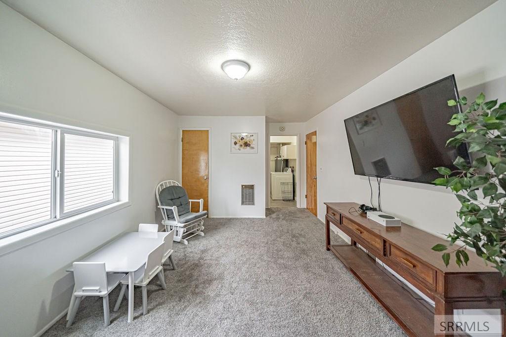 1064 Hillview Avenue, IDAHO FALLS, Idaho image 23