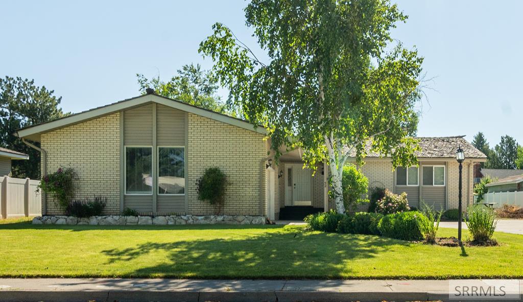 52 Sunset Circle, REXBURG, Idaho image 1