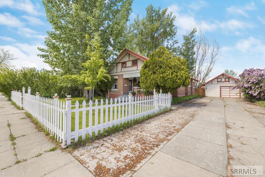 456 S Park Avenue, SHELLEY, Idaho image 4