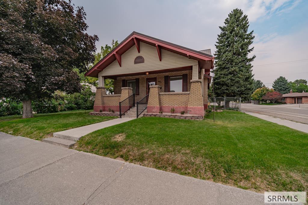 595 E 16th Street, IDAHO FALLS, Idaho image 2