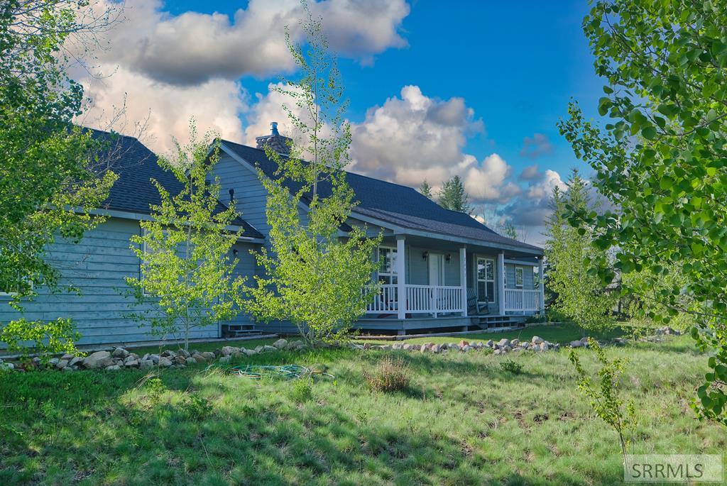 2697 Rendezvous Road, DRIGGS, Idaho image 2