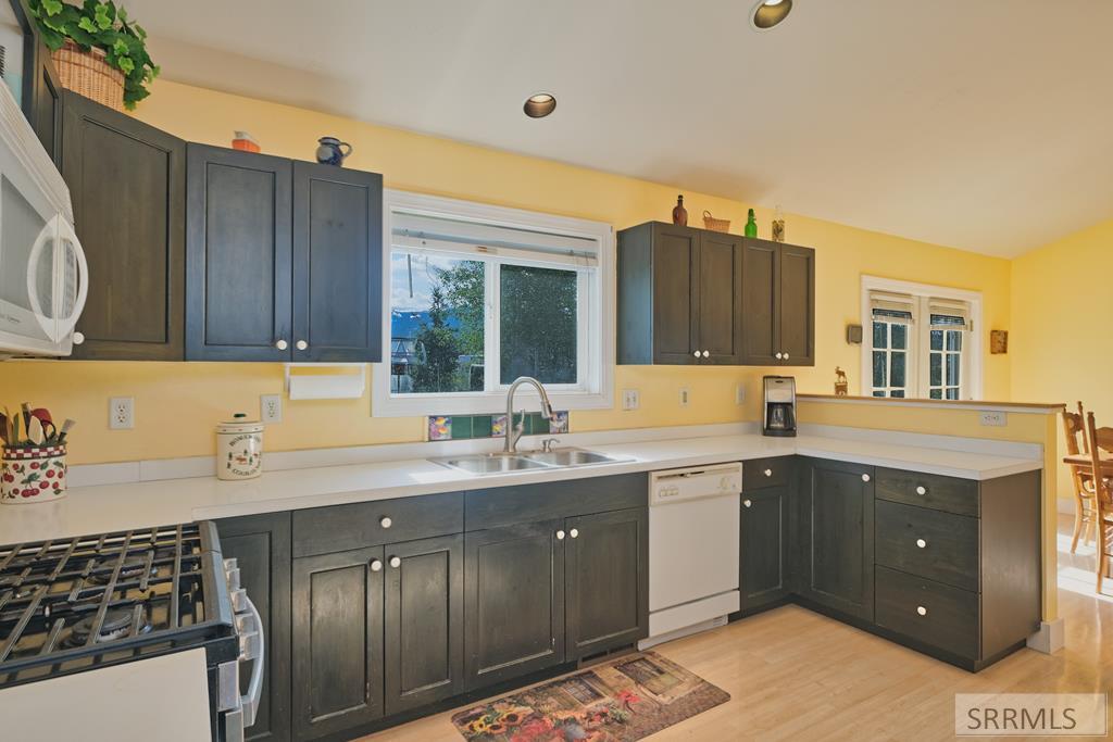 2697 Rendezvous Road, DRIGGS, Idaho image 10
