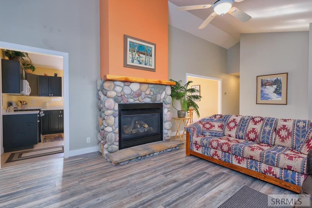 2697 Rendezvous Road, DRIGGS, Idaho image 8