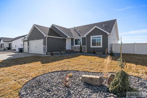 Photo of 1880 Bellagio Drive, IDAHO FALLS, ID 83401 (MLS # 2175775)