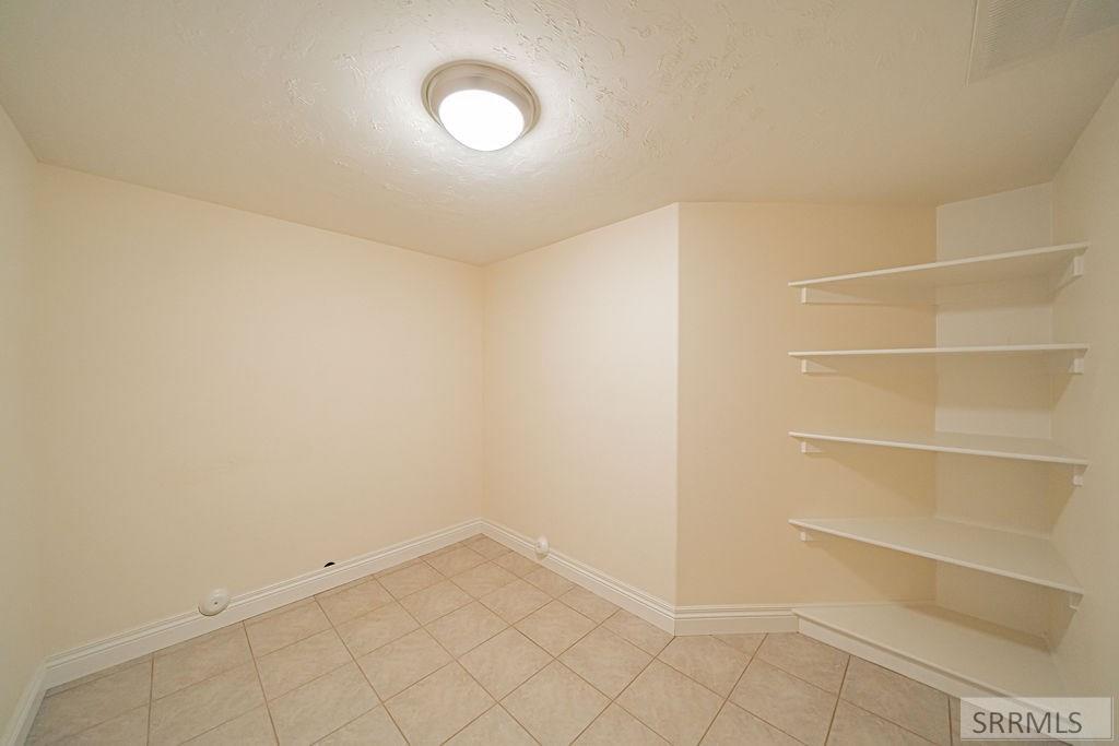 220 Stillwater Drive, IDAHO FALLS, Idaho image 37