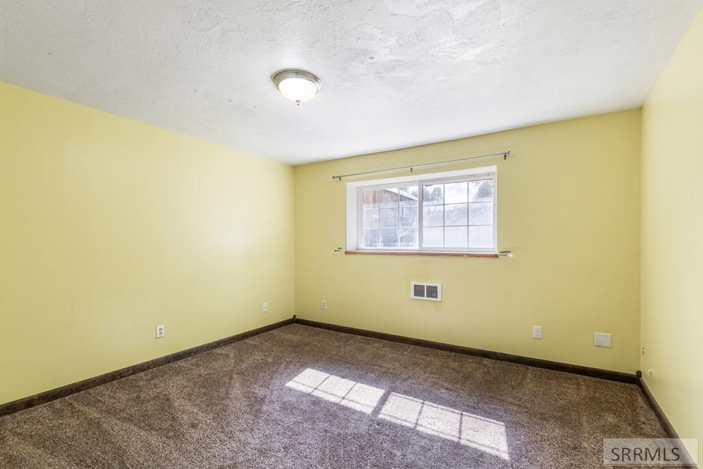 1355 Corinne Avenue, IDAHO FALLS, Idaho image 11