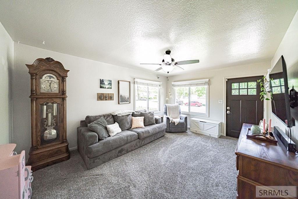 696 Gladstone Street, IDAHO FALLS, Idaho image 18