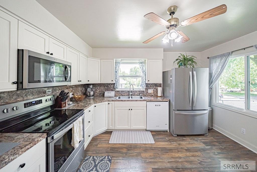 696 Gladstone Street, IDAHO FALLS, Idaho image 7