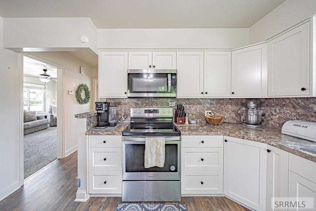 696 Gladstone Street, IDAHO FALLS, Idaho image 9