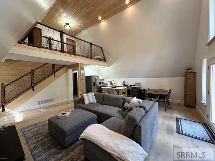 2773 NE Sage Hen Drive, ISLAND PARK, Idaho image 9