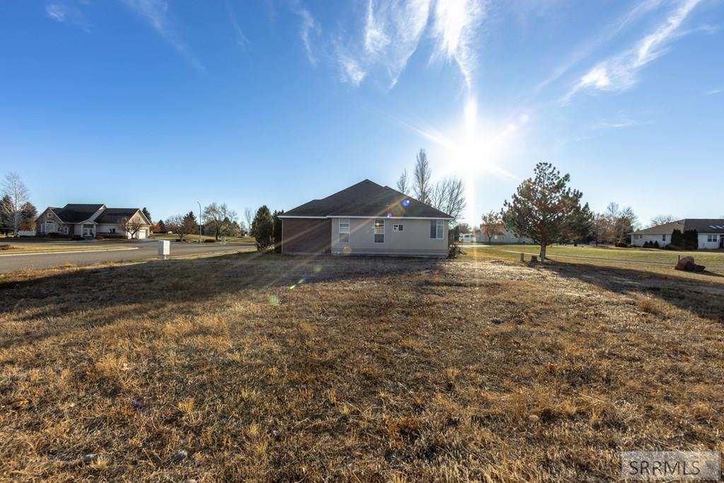 4955 Shadow Creek Drive, IDAHO FALLS, Idaho image 3