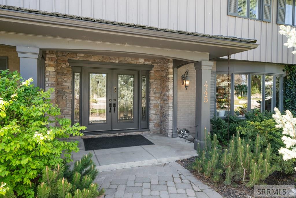 445 Gustafson Drive