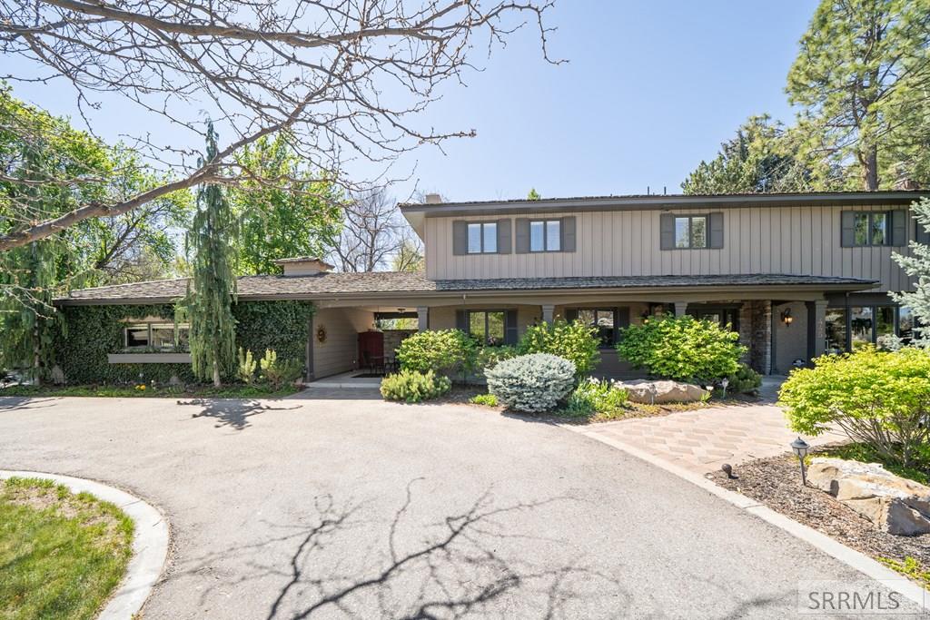 445 Gustafson Drive