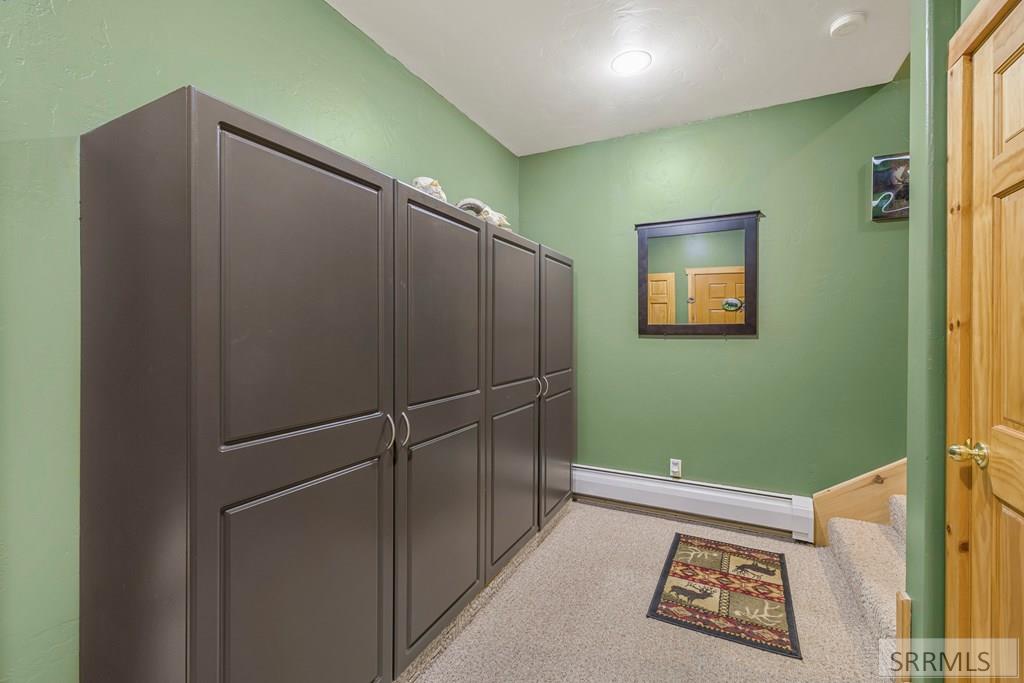 1665 Whisper Ridge Road, ASHTON, Idaho image 33