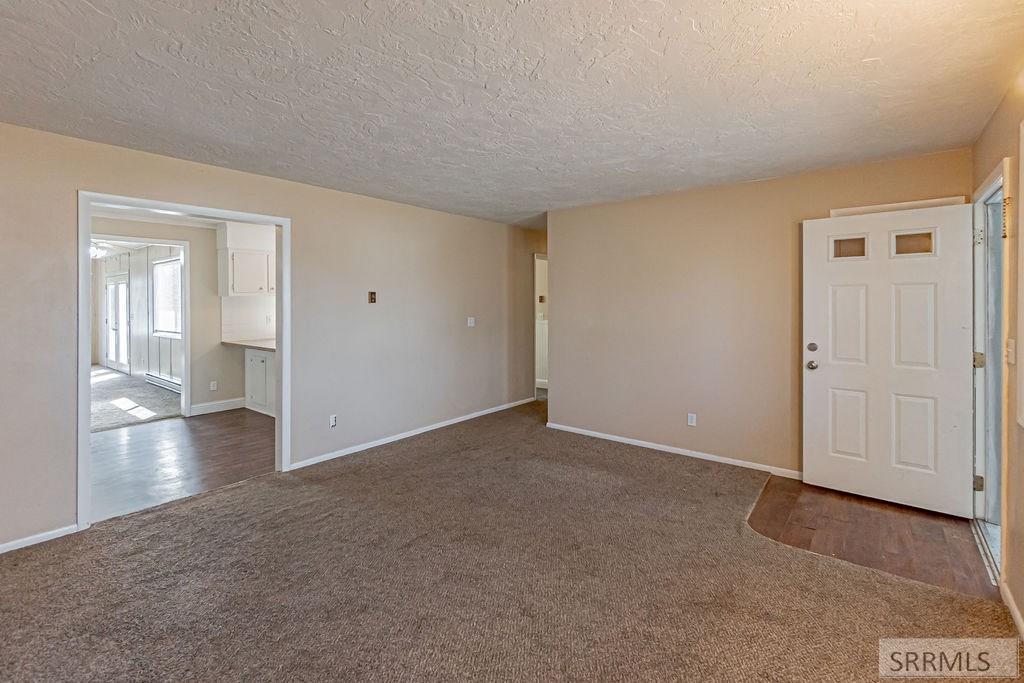 6638 N Orlinda Lane, IDAHO FALLS, Idaho image 5