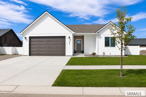 Photo of 307 E 5th S, SUGAR CITY, ID 83448 (MLS # 2189039)