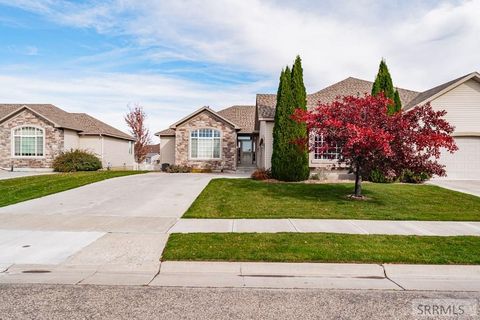 Photo of 408 Tapitio Drive, IDAHO FALLS, ID 83401 (MLS # 2180183)