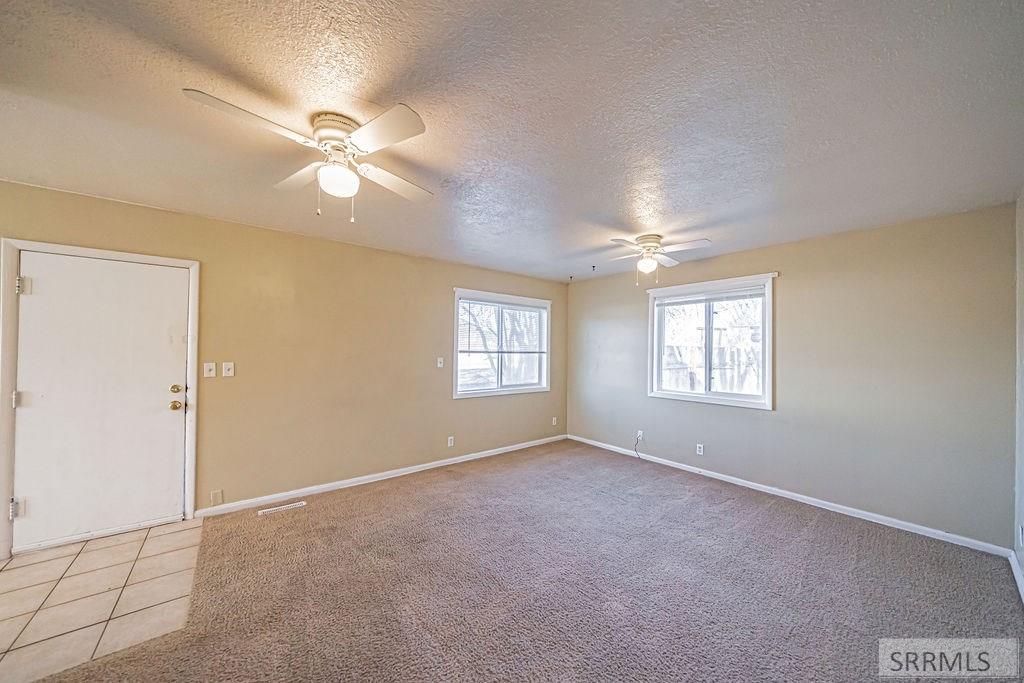 388 E 15th Street, IDAHO FALLS, Idaho image 3