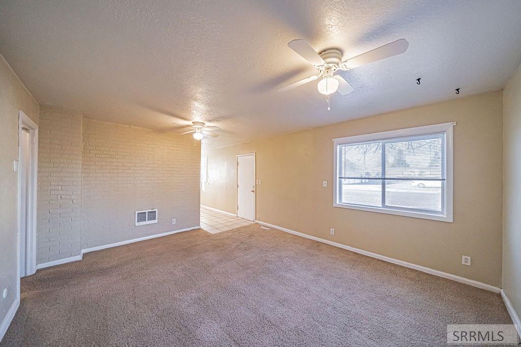 388 E 15th Street, IDAHO FALLS, Idaho image 4
