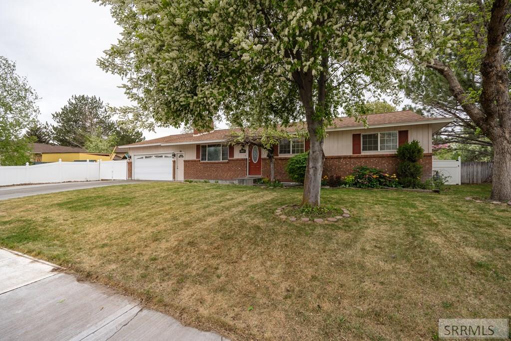 1865 Caribou Street, IDAHO FALLS, Idaho image 3