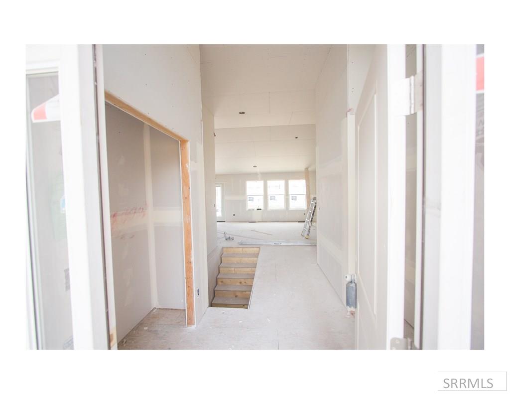 4443 Greystone Lane, IDAHO FALLS, Idaho image 2
