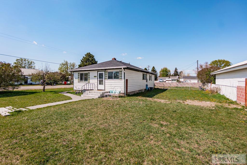 3613 E 108 N, UCON, Idaho image 1