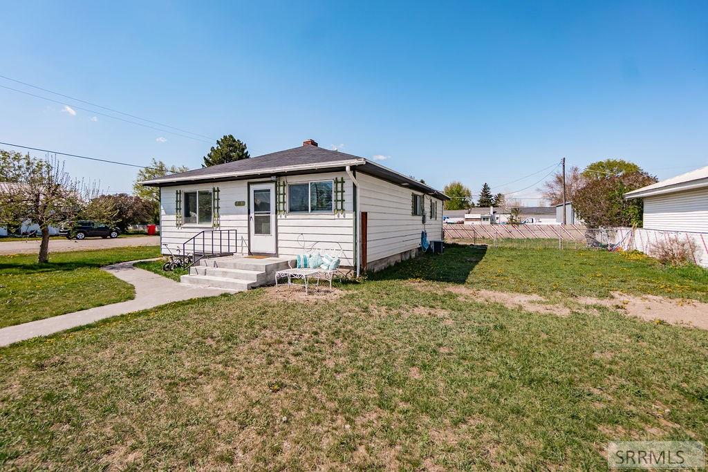 3613 E 108 N, UCON, Idaho image 2