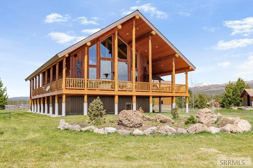 3989 David Drive