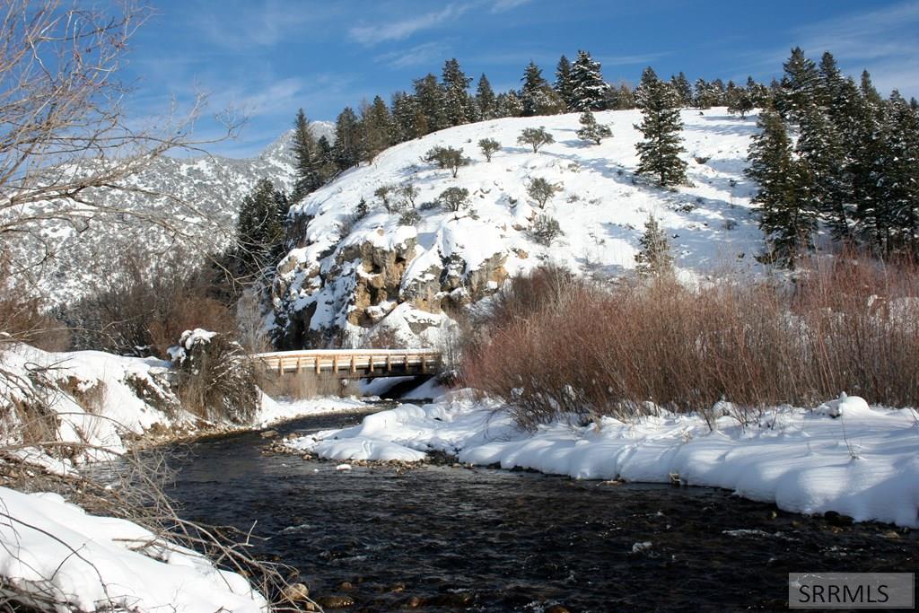 L63B4 Cutthroat Run, IRWIN, Idaho image 12