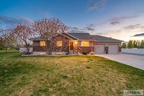 Photo of 195 N 3806 E, RIGBY, ID 83442 (MLS # 2185543)