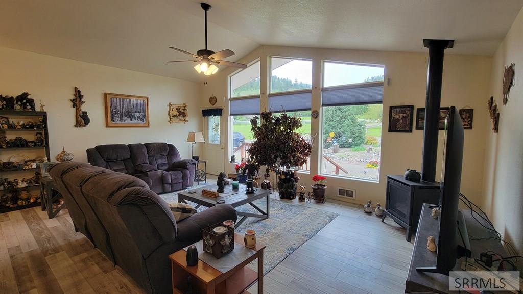 10 Cameron Drive, NORTH FORK, Idaho image 3
